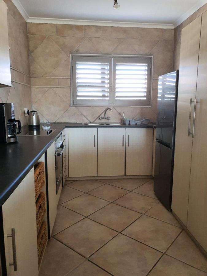 Albatross Guesthouse لانجيبان المظهر الخارجي الصورة