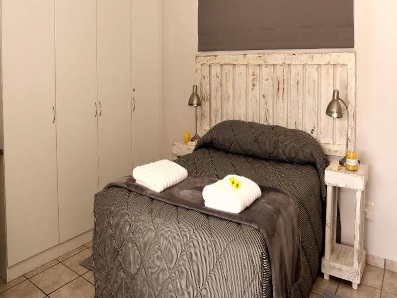 Albatross Guesthouse لانجيبان المظهر الخارجي الصورة