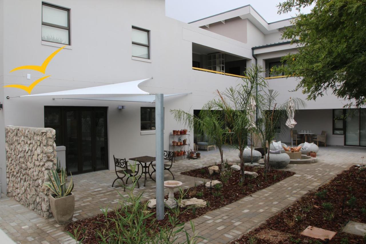 Albatross Guesthouse لانجيبان المظهر الخارجي الصورة