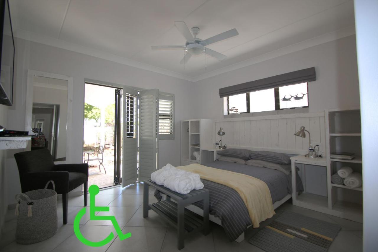 Albatross Guesthouse لانجيبان المظهر الخارجي الصورة
