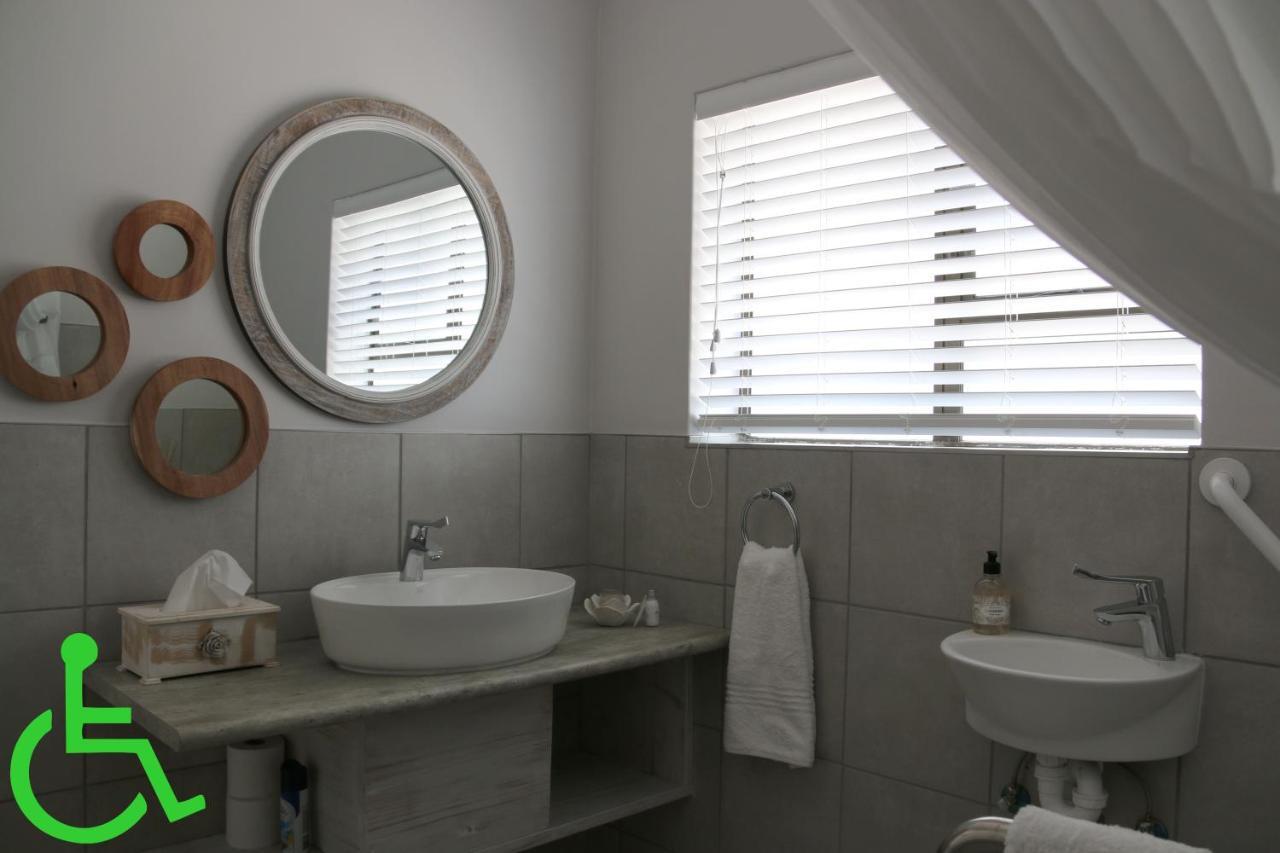 Albatross Guesthouse لانجيبان المظهر الخارجي الصورة